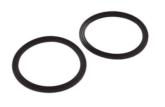 Two black rubber O-rings from the Pentair Union Diamond Seal Kit 2.5" (410016Z) by Pentair are displayed side by side on a white background.