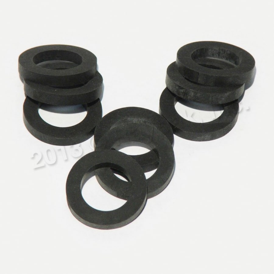 A set of Raypak Flat Header Gaskets (3/4" ID, 800014B) neatly arranged on a white surface.