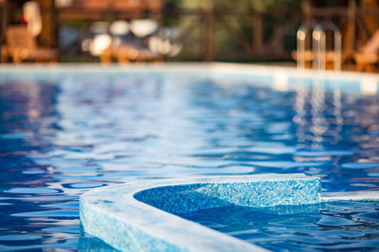 A pool cleaned with Staintrine