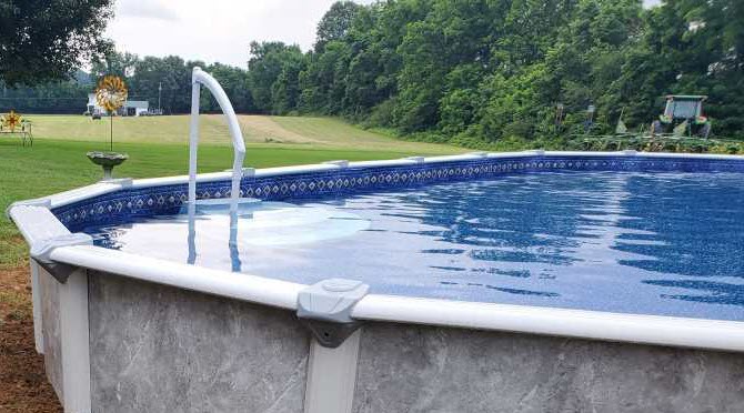 Swimline 27' Round Liberty Tile Unibead Liner, 52" Wall | LI2752LTU25