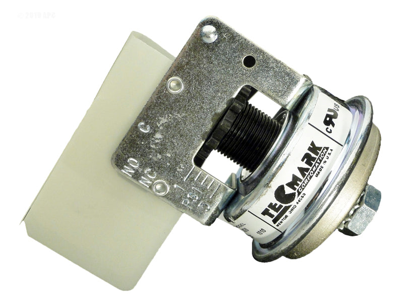PRESSURE SWITCH 3/16" BARB 25A